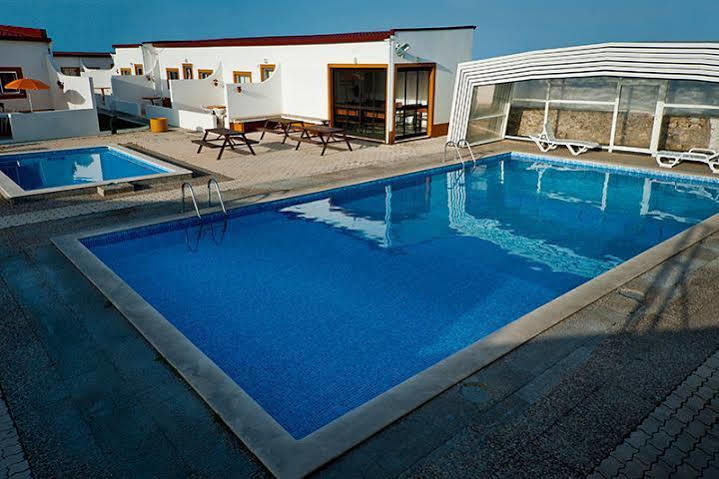 Penichepraia - Bungalows, Campers & Spa Zewnętrze zdjęcie
