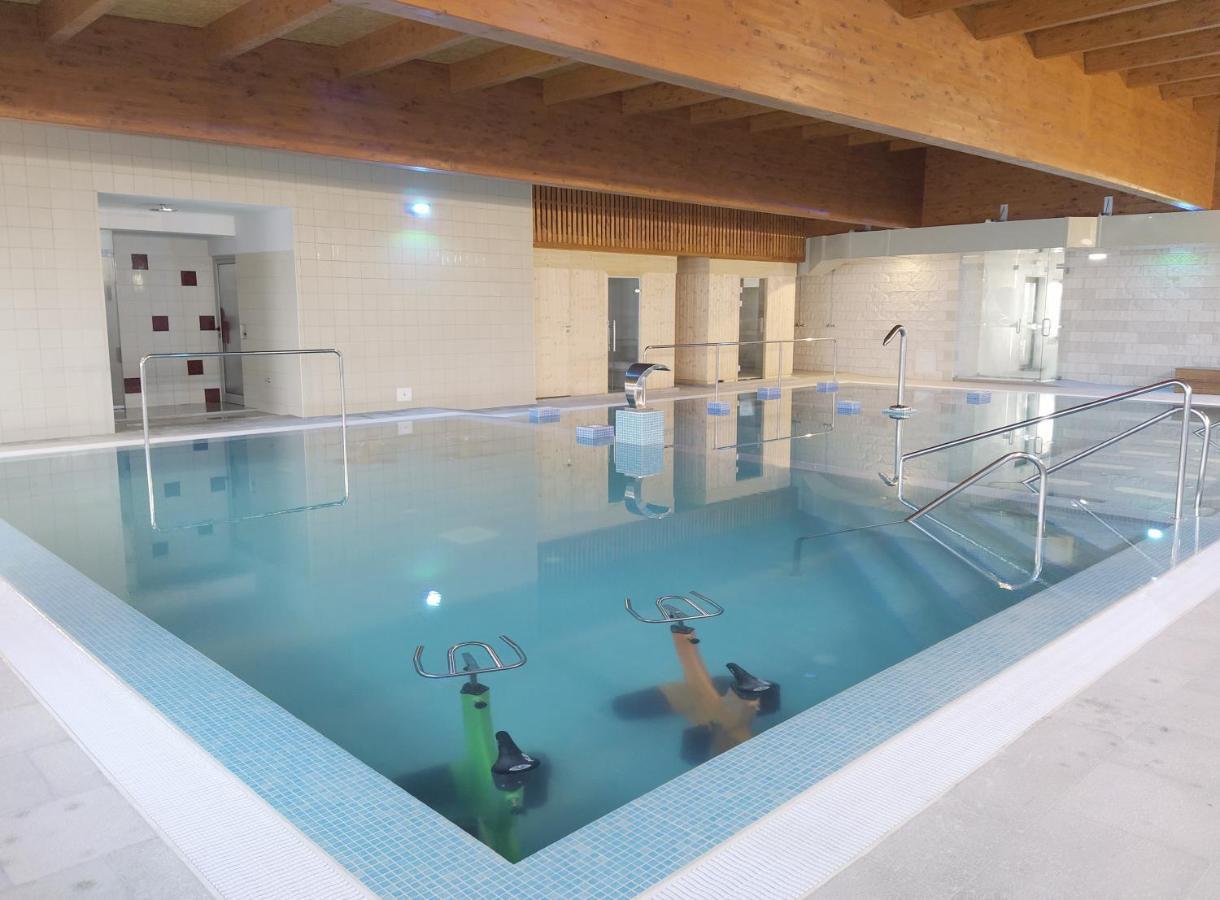 Penichepraia - Bungalows, Campers & Spa Zewnętrze zdjęcie